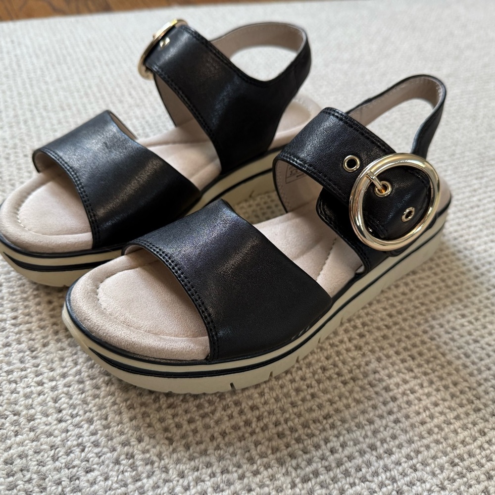 Salvia Arlo Sandals size 38. Black with a gold buckle. Gorgeous and like new.